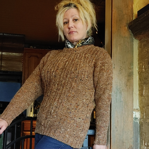 ⁹Vintage Irish wool sweater. Pristine - Picture 3 of 9
